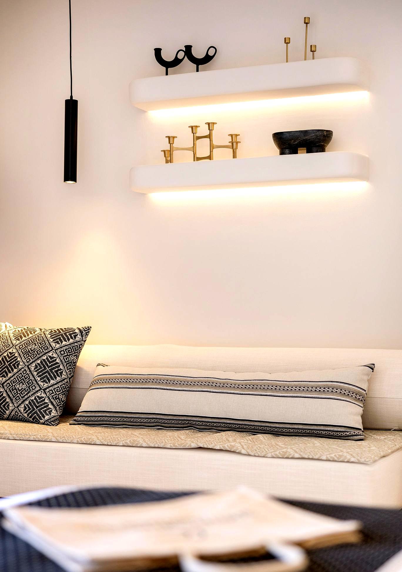 Santo Mine Oia Suites